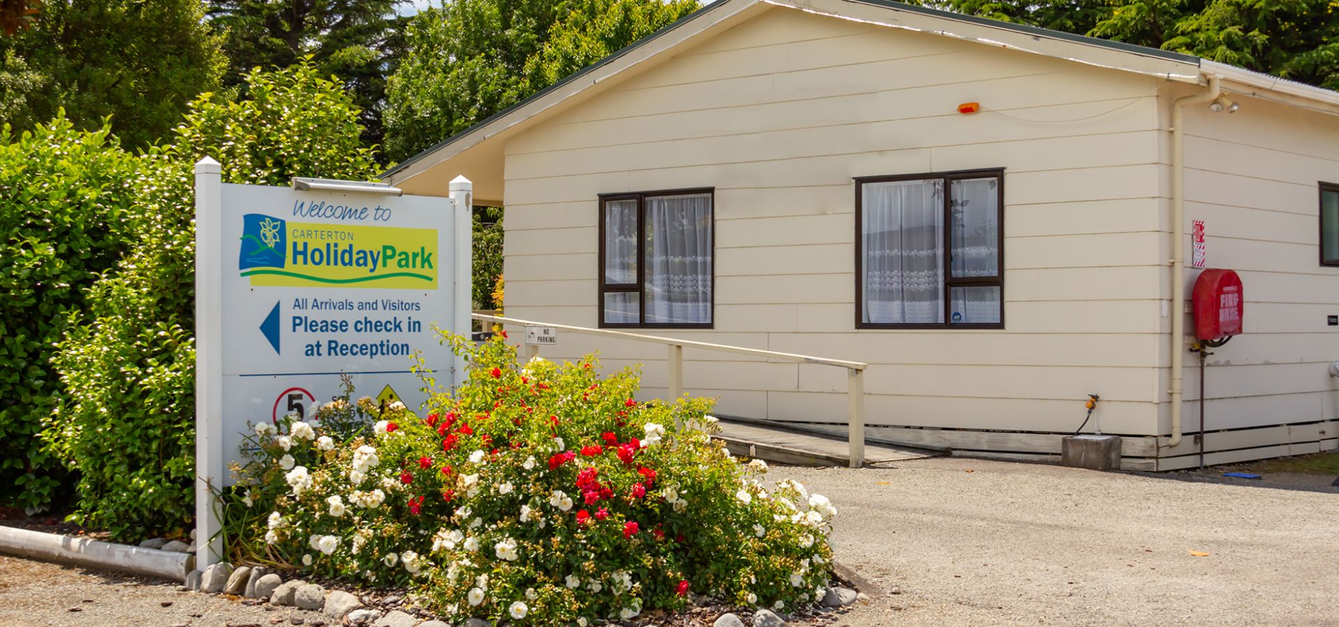 Carterton Holiday Park