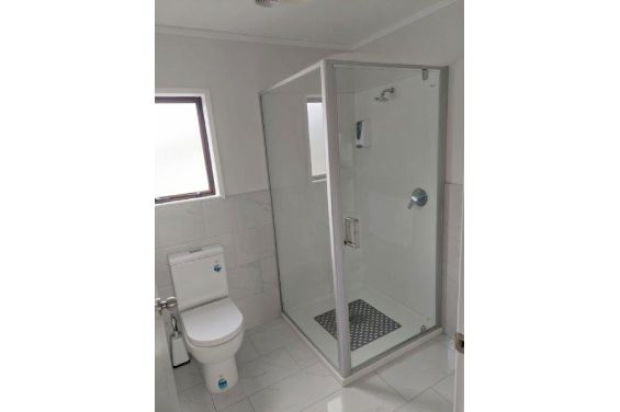 Unit 2 bathroom